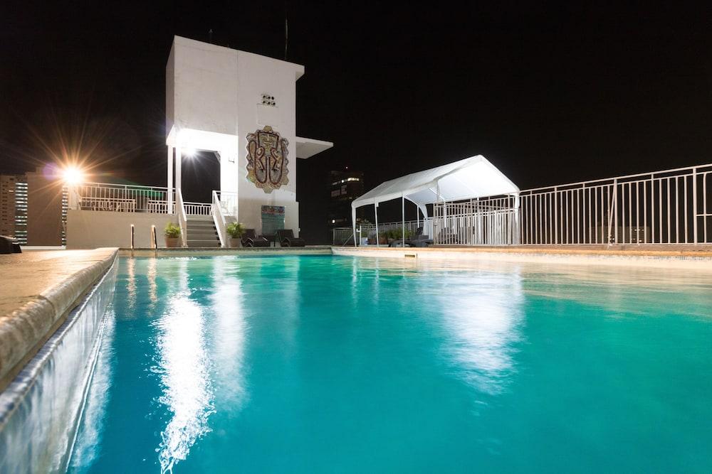 Hotel Faranda Express Soloy And Casino, A Member Of Radisson Individuals Panama Stadt Exterior foto