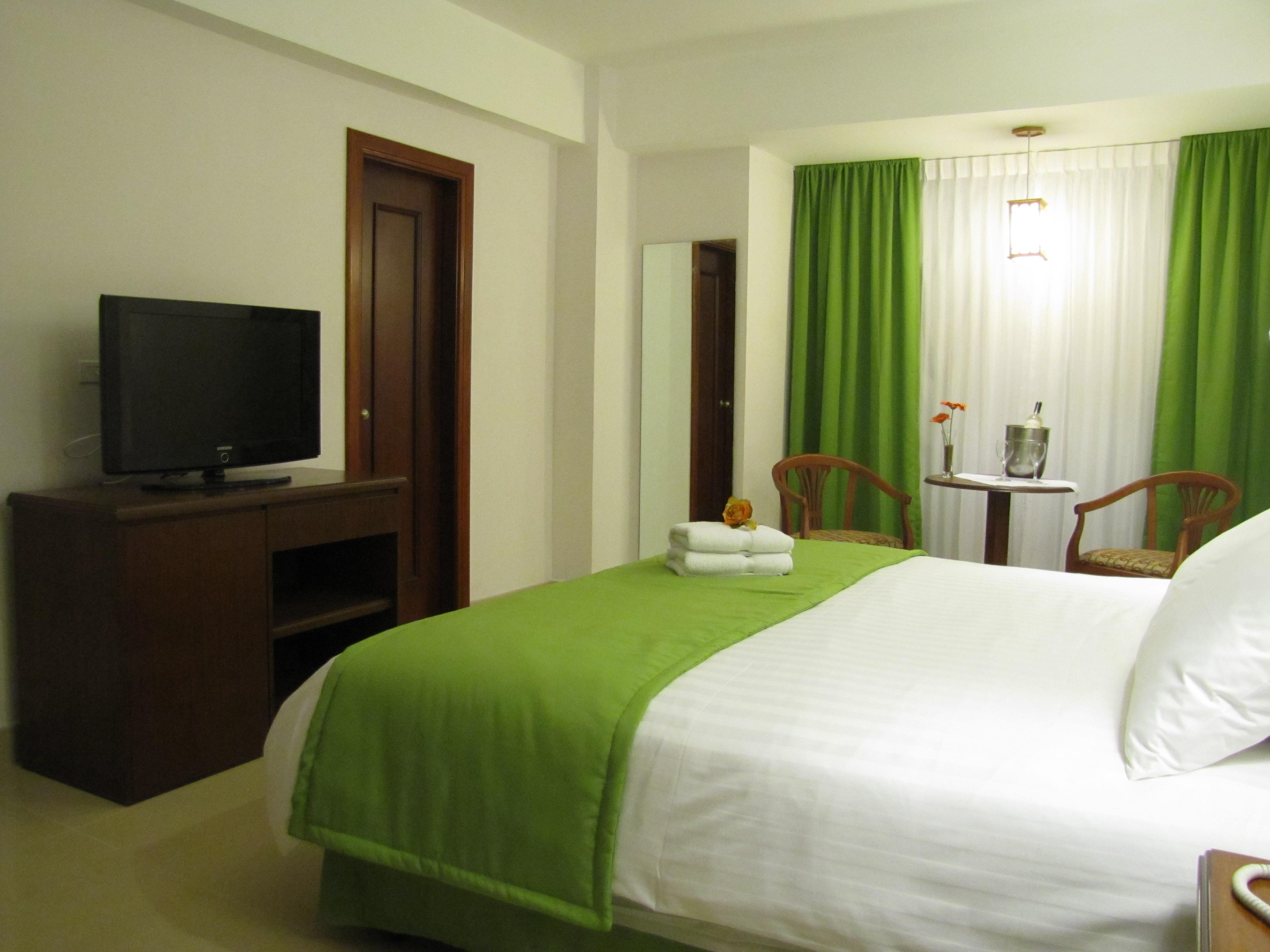Hotel Faranda Express Soloy And Casino, A Member Of Radisson Individuals Panama Stadt Exterior foto