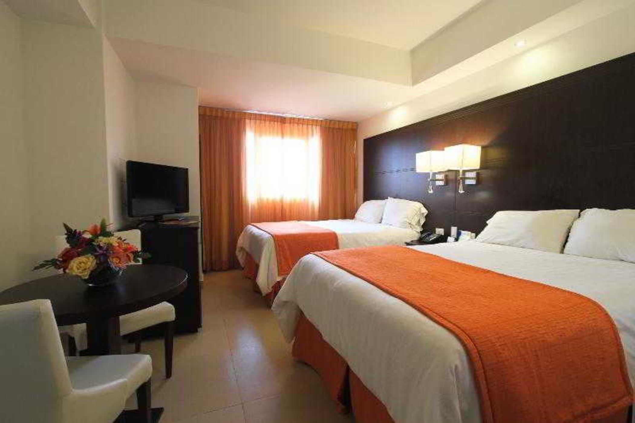 Hotel Faranda Express Soloy And Casino, A Member Of Radisson Individuals Panama Stadt Exterior foto