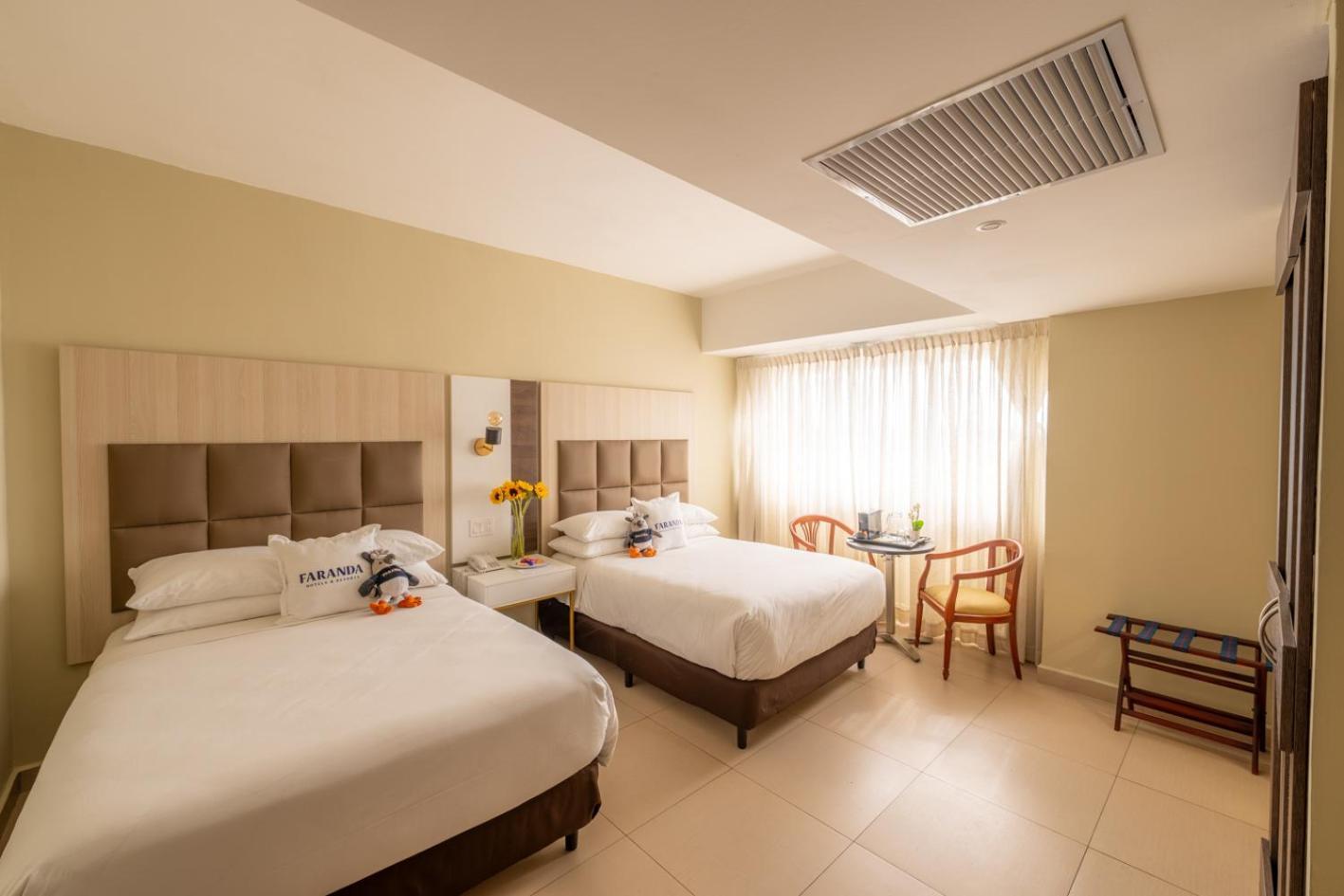 Hotel Faranda Express Soloy And Casino, A Member Of Radisson Individuals Panama Stadt Exterior foto