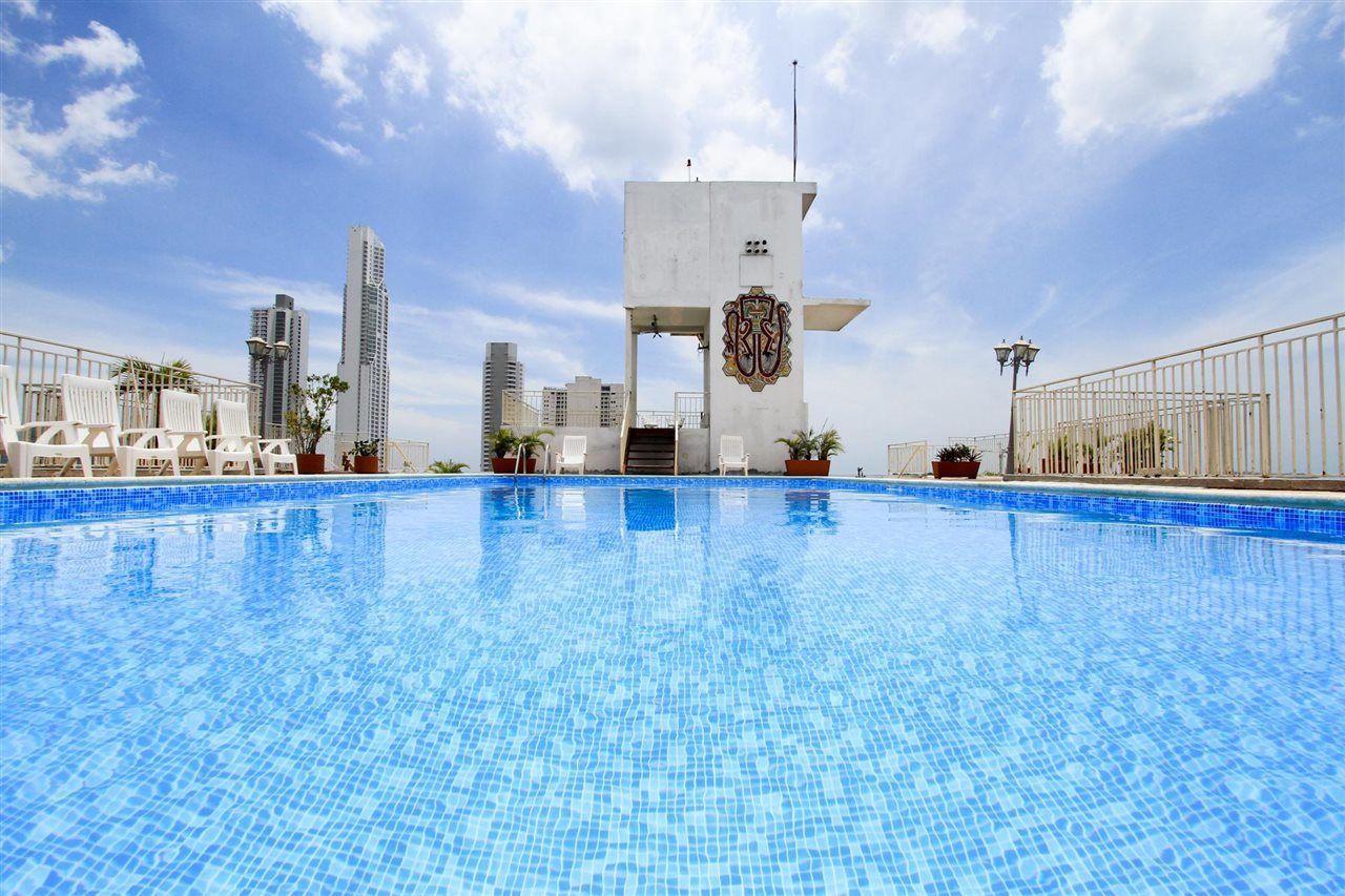 Hotel Faranda Express Soloy And Casino, A Member Of Radisson Individuals Panama Stadt Exterior foto