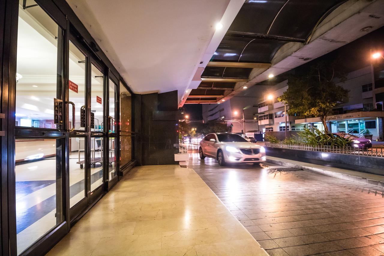 Hotel Faranda Express Soloy And Casino, A Member Of Radisson Individuals Panama Stadt Exterior foto
